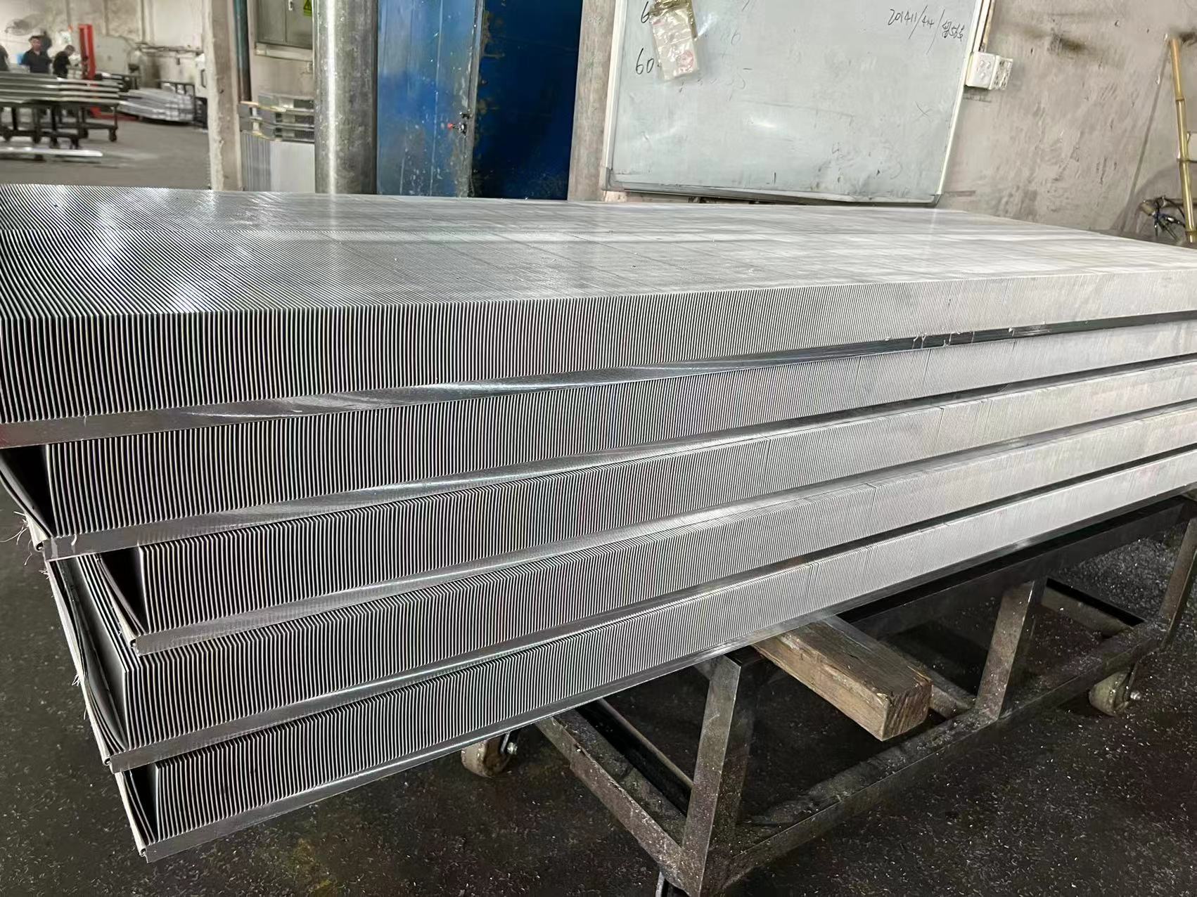 铲齿 skived fin heat sink (10)