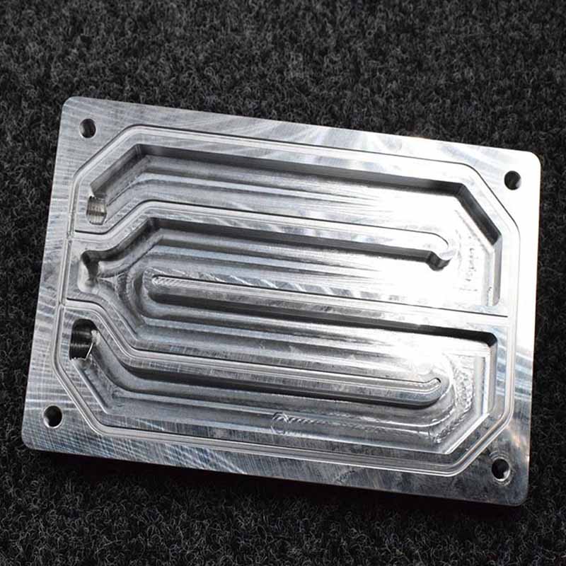 What is the liquid in the water cooling plate radiator?