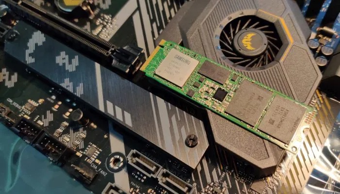 nvme-heatsink-motherboard